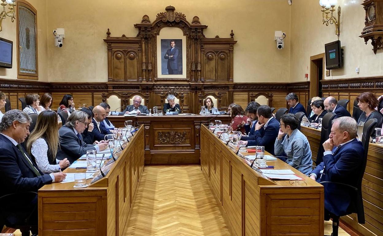 Directo: Pleno extraordinario en el Ayuntamiento de Gijón