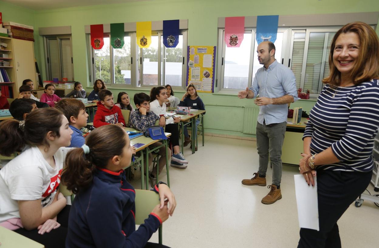 Taller 'Futuro en Femenino' en el Colegio Público Clarín (Gijón)