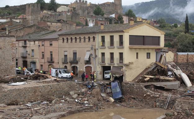 Imagen principal - Efectos de las riadas en las localidades de l'Esplugas de Francolí y Montblanc (Tarragona).