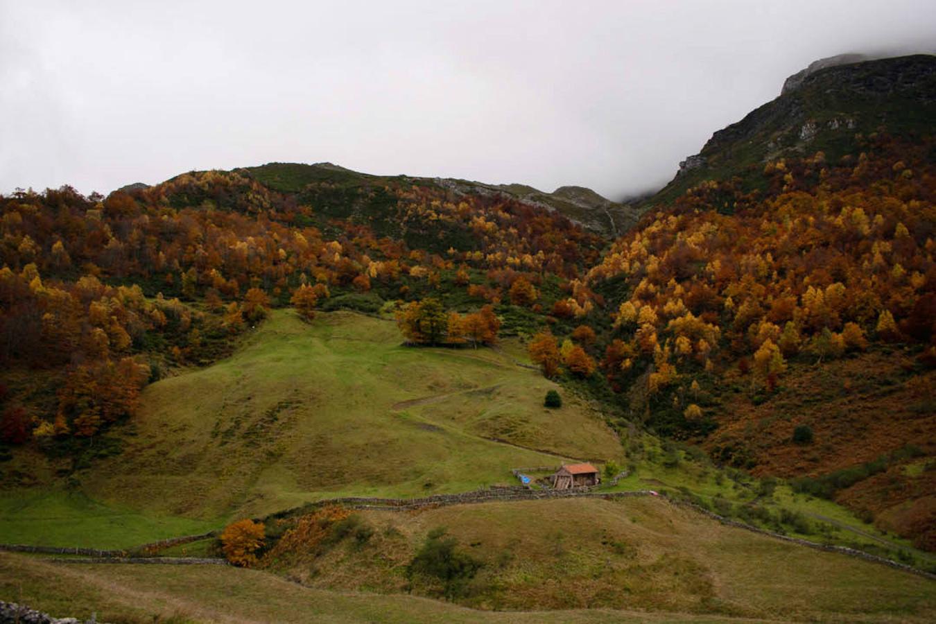 Fotos: Ruta desde Río Aller al puerto de Vegarada