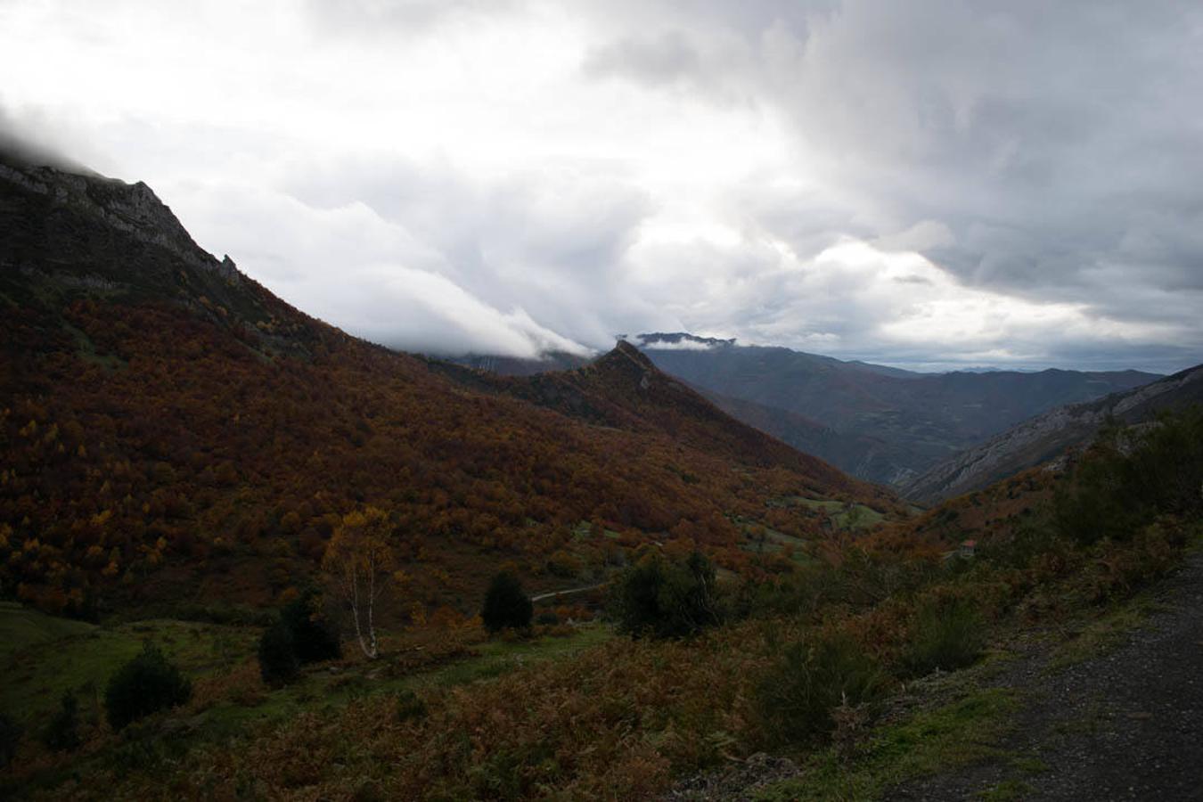 Fotos: Ruta desde Río Aller al puerto de Vegarada