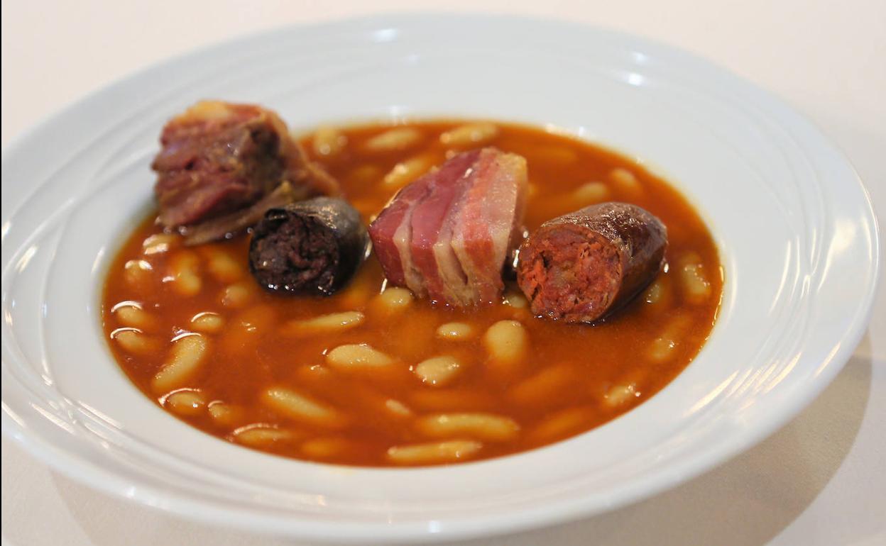 Recorrido por el mapa de España a través de sus platos típicos