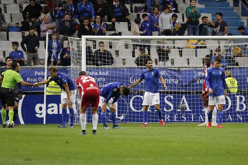 El conjunto de Javi Rozada consiguió un punto ante el Almería en el Carlos Tartiere. 