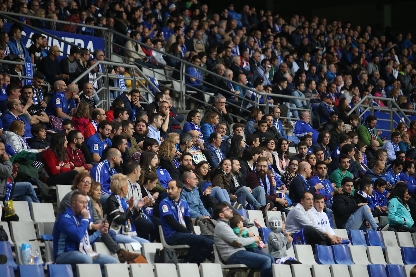 Búscate en nuestra galería si estuviste en el empate del Oviedo contra el Almería. 