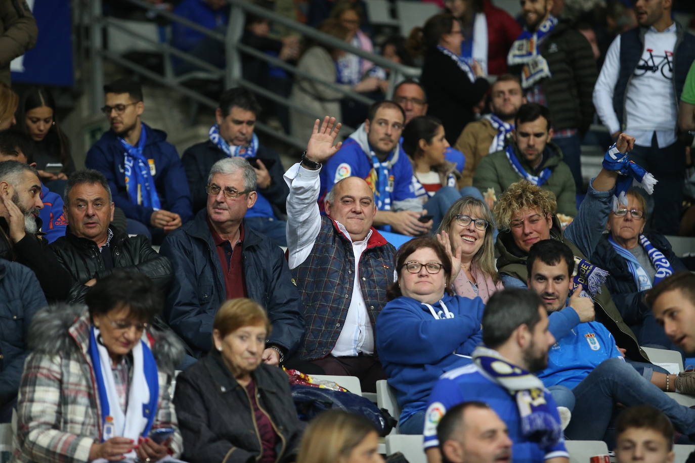 Búscate en nuestra galería si estuviste en el empate del Oviedo contra el Almería. 