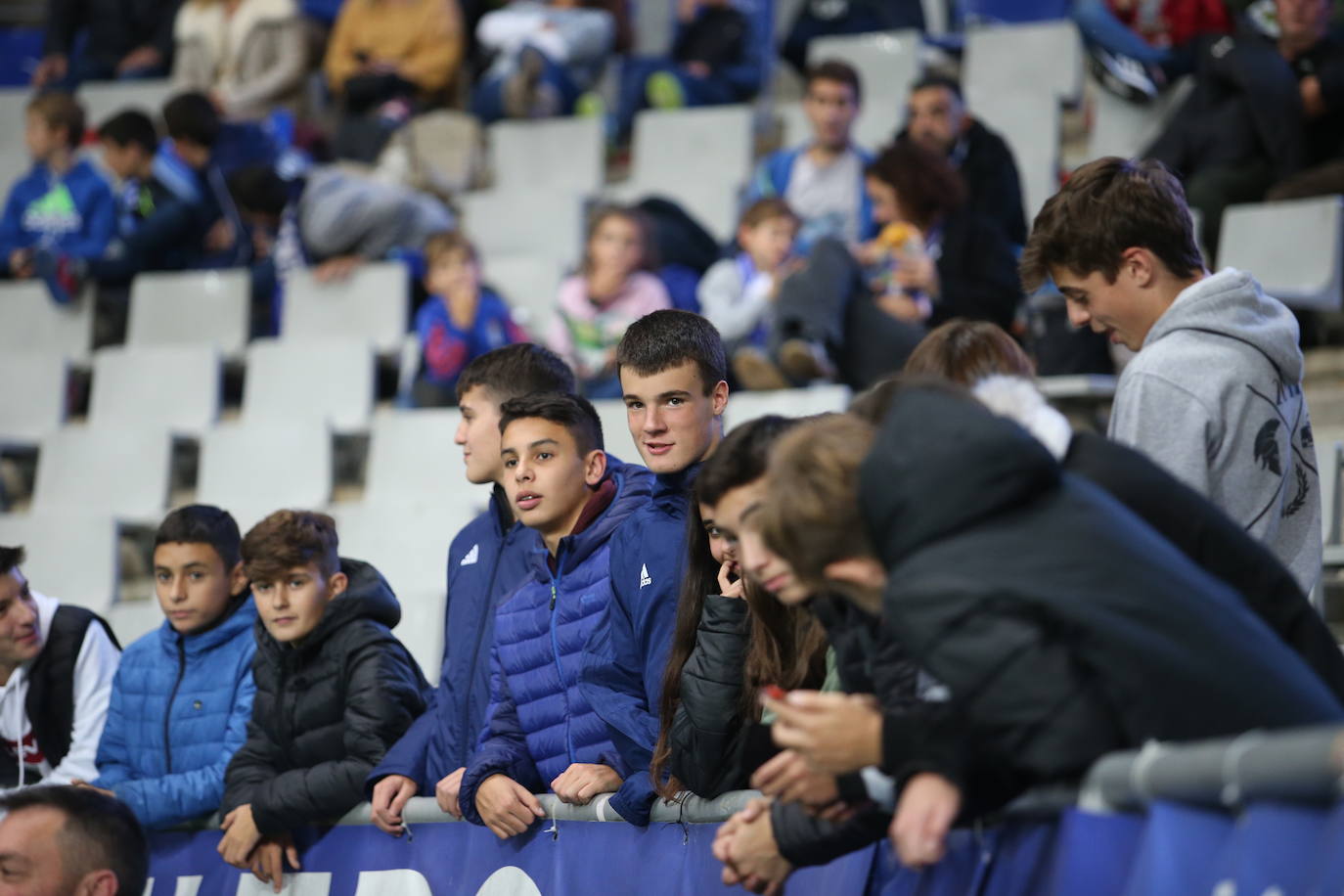 Búscate en nuestra galería si estuviste en el empate del Oviedo contra el Almería. 