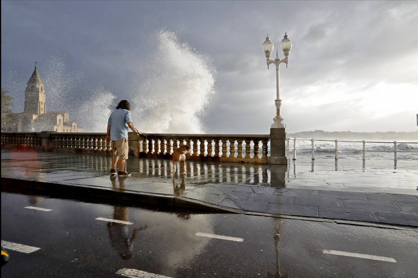 Fotos: Las impresionantes imágenes que deja &#039;Amelie&#039; en la costa de Asturias