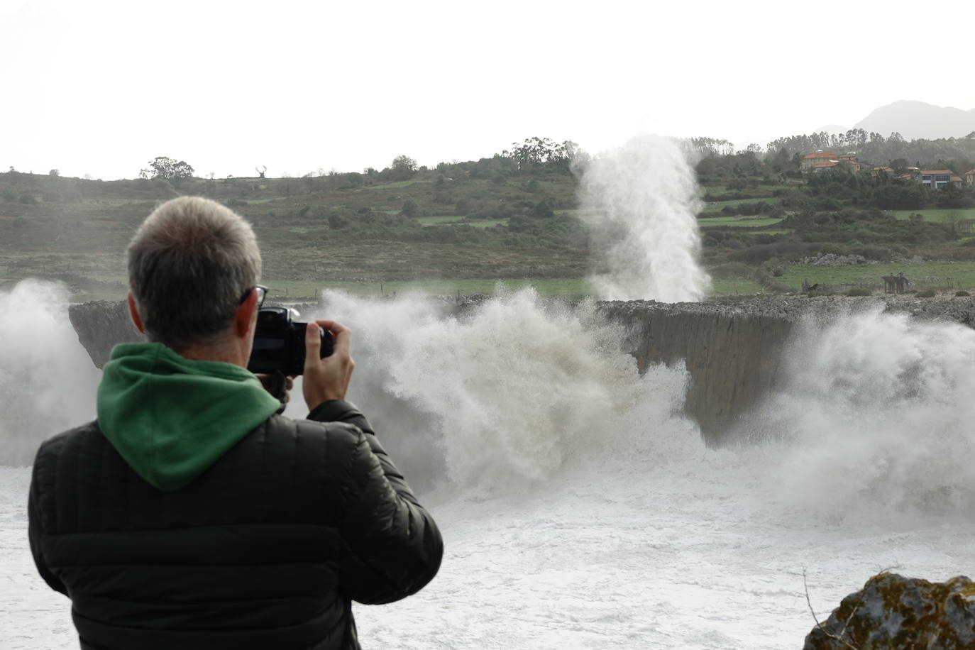 Fotos: Las impresionantes imágenes que deja &#039;Amelie&#039; en la costa de Asturias