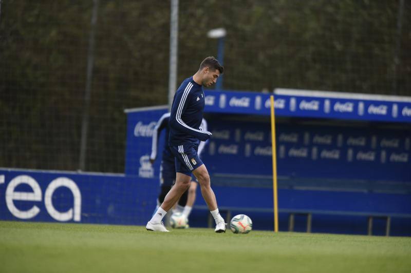 Los jugadores se ejercitaron este lunes para tratar de conseguir los tres puntos en la próxima jornada ante el Huesca 