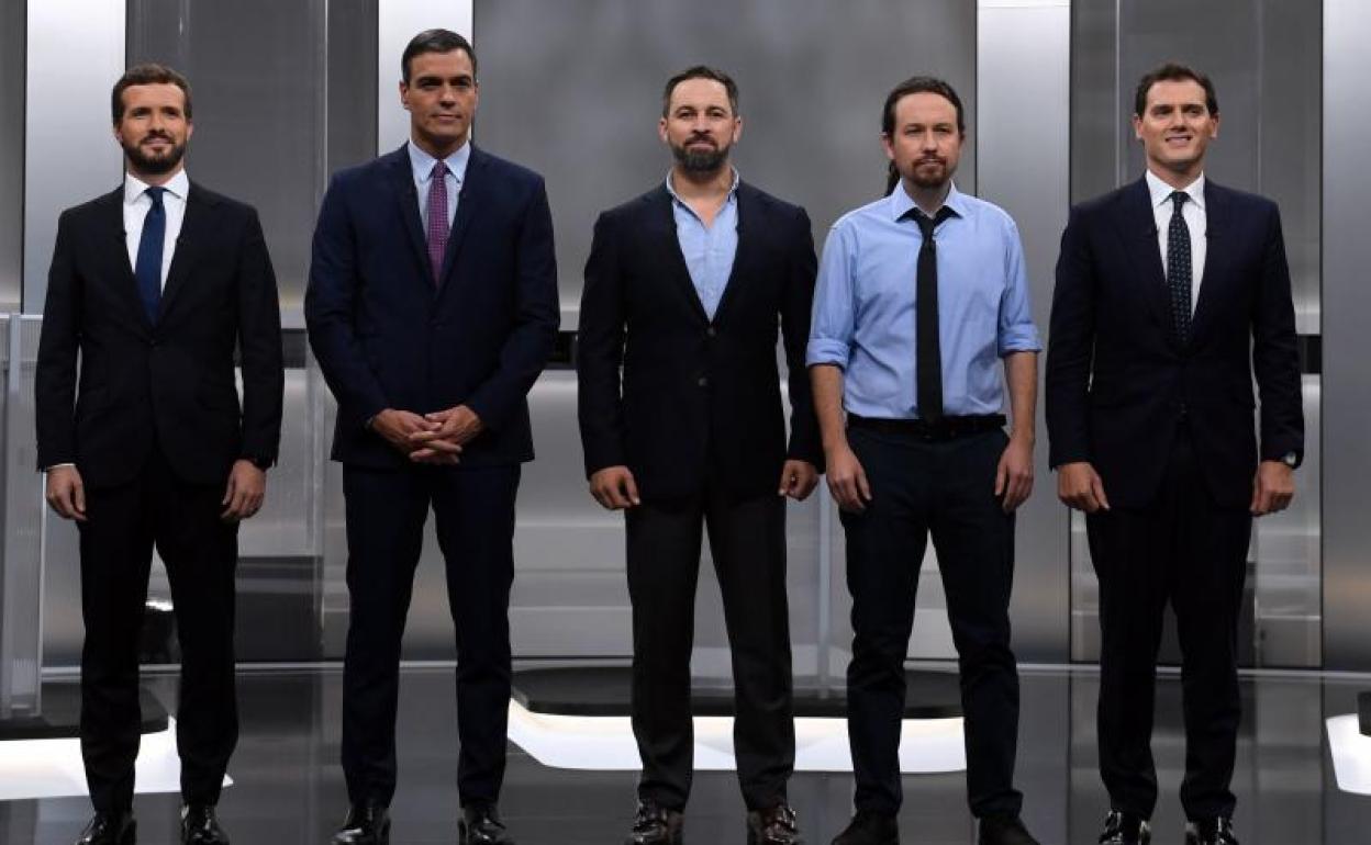 Los candidatos mantienen un debate tenso, pero no aclaran cómo romper el bloqueo