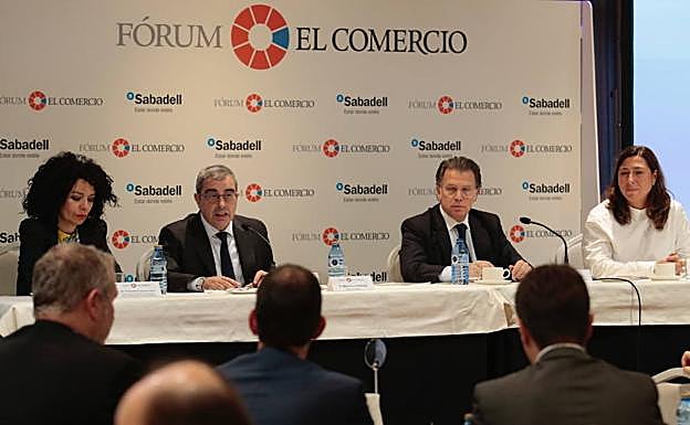 Fórum EL COMERCIO 'El reto de la longevidad. Darle más vida a los años'