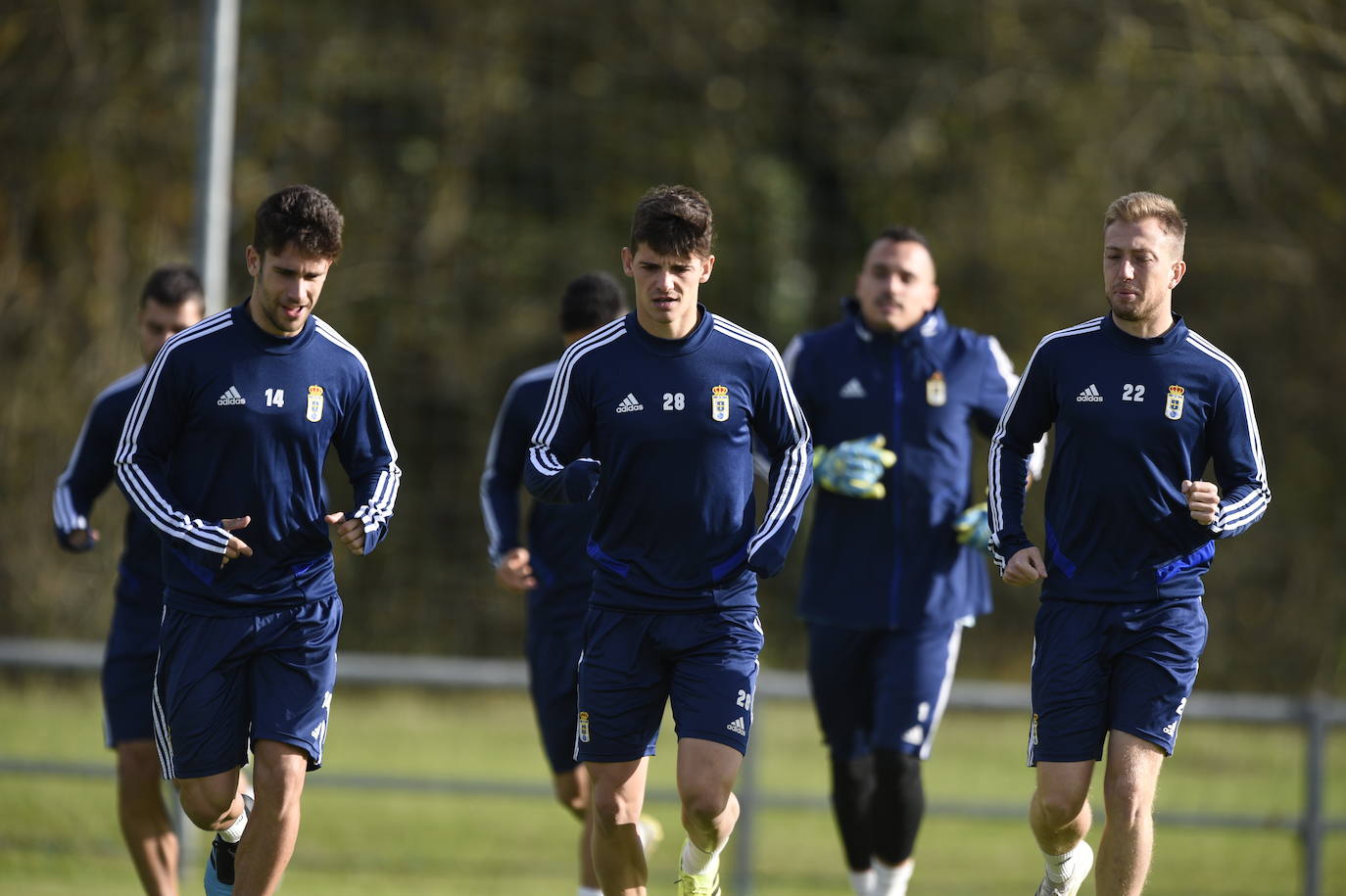 Los jugadores del Real Oviedo han preparado esta mañana el encuentro del sábado. 