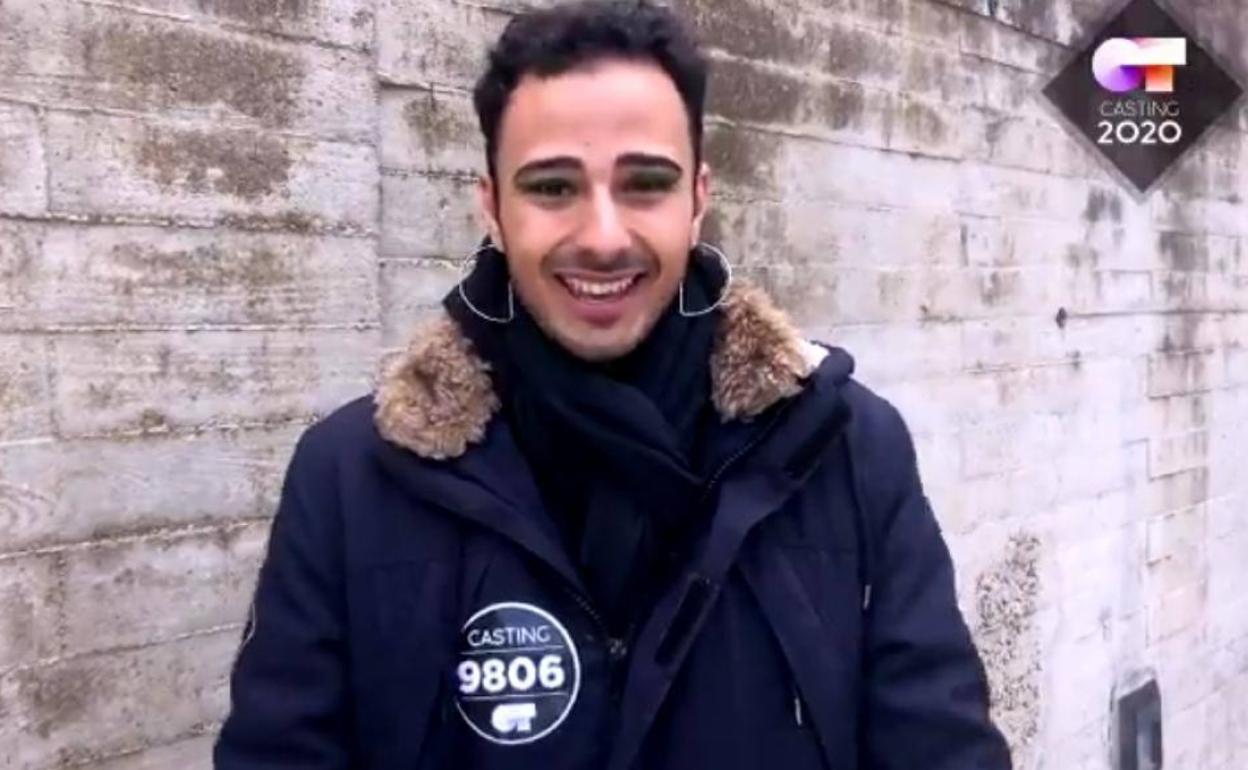 Nayim, durante el vídeo de presentación difundido por Operación Triunfo. 