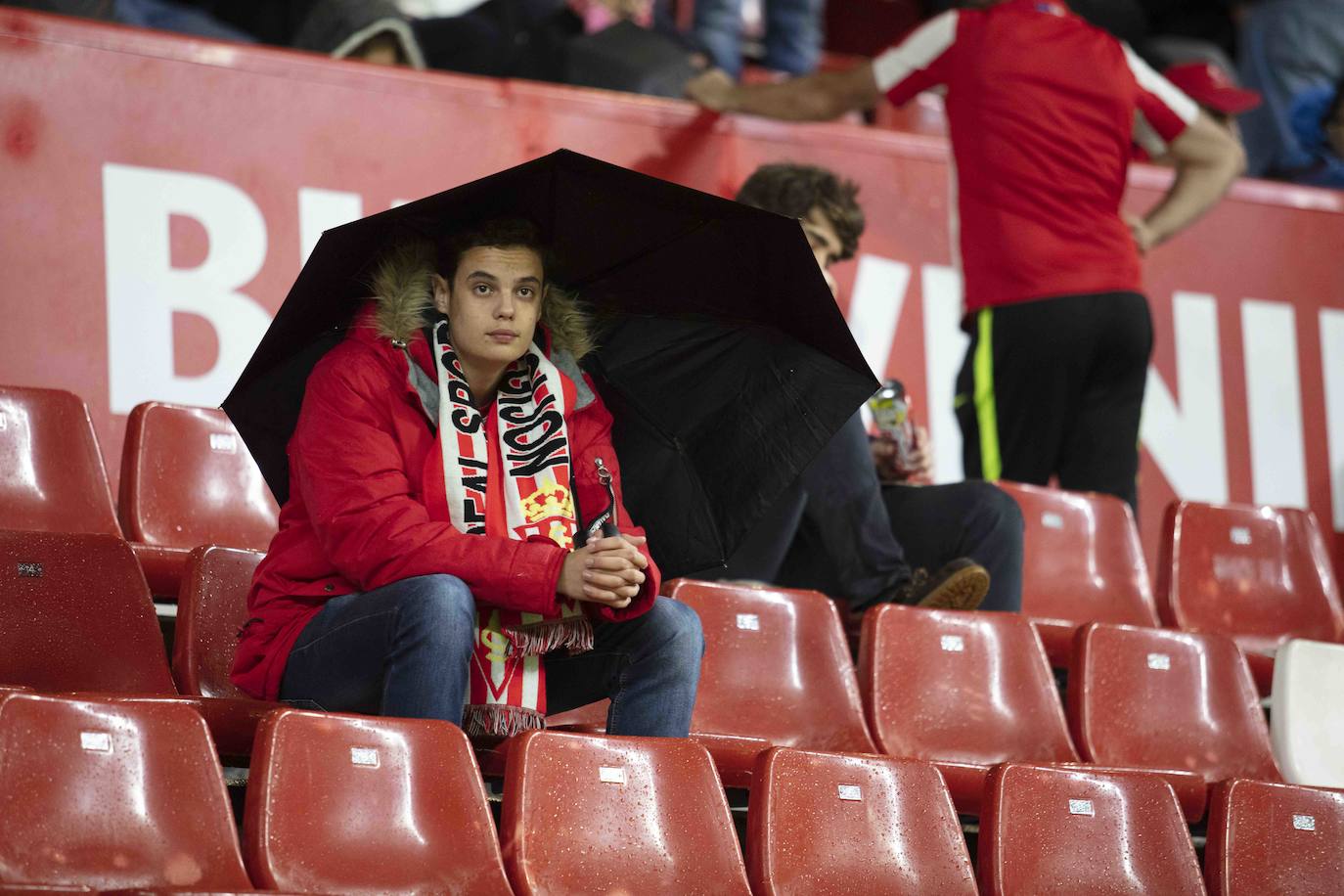 ¿Estuviste este sábado en El Molinón en el partido Sporting - Numancia? ¡Búscate en nuestra galería de imágenes! 