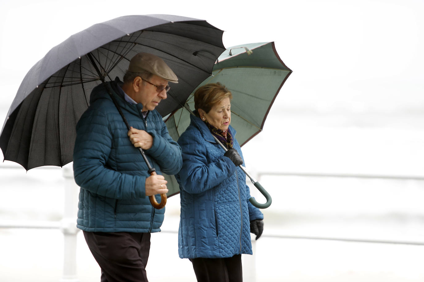 Fuertes lluvias y vientos en Gijón