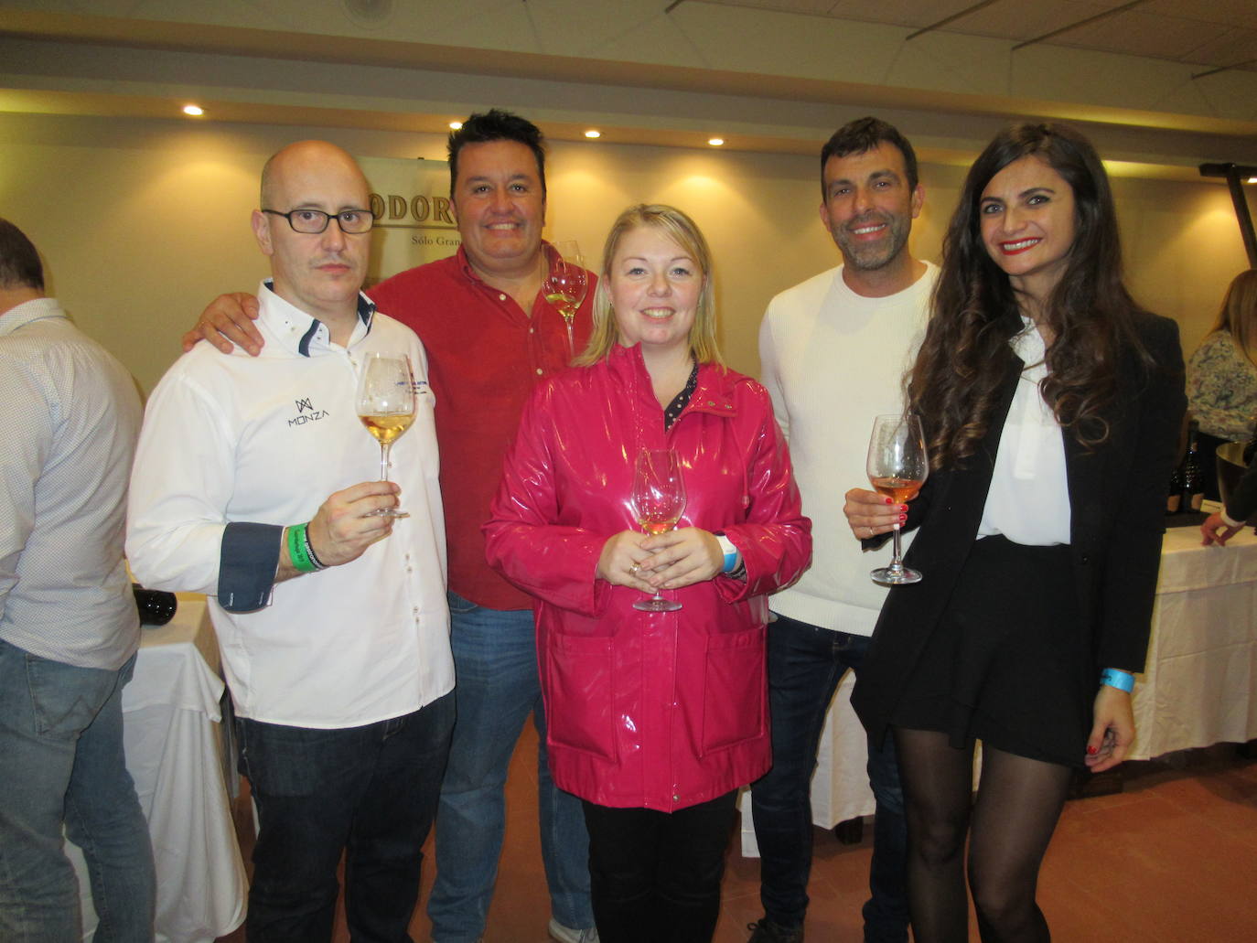 Iñaqui Busto (Gustatio), Óscar del Barrio y Cristina Rey (La Gitana), Sierra y Alex Dobre (Buena Vida). 