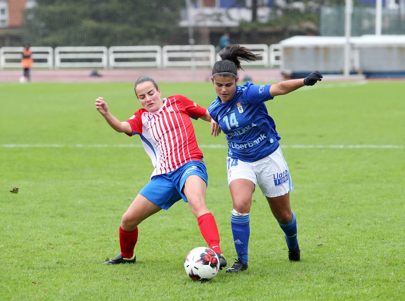 El equipo rojiblanco se impuso al Oviedo por un gol en San Gregorio.