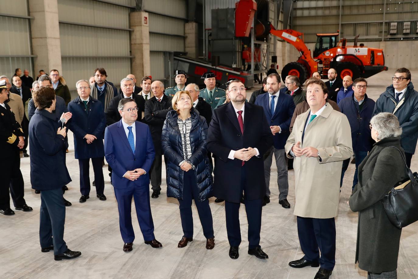 El puerto de El Musel ha inaugurado la nueva terminal de Masaveu Industria, con una inversión de 5,5 millones, que permitirá el almacenamiento, manipulación y carga de distintos productos sólidos