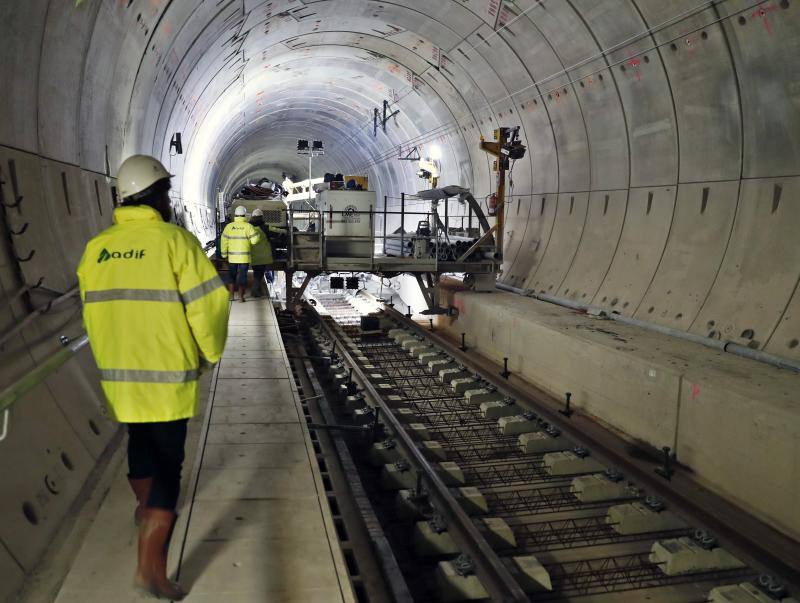 EL COMERCIO accede a la variante de Pajares y desvela con sus técnicos qué tiene y qué falta a la mayor infraestructura jamás hecha en la región. 