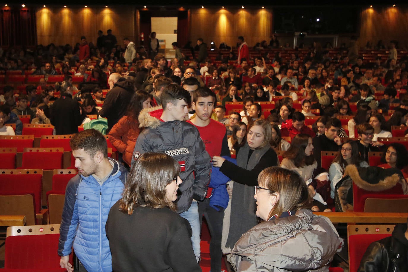 Más de 15.000 niños y jóvenes participan en las sesiones escolares de la sección germen del FICX, que cuenta cada año con el apoyo del diario EL COMERCIO