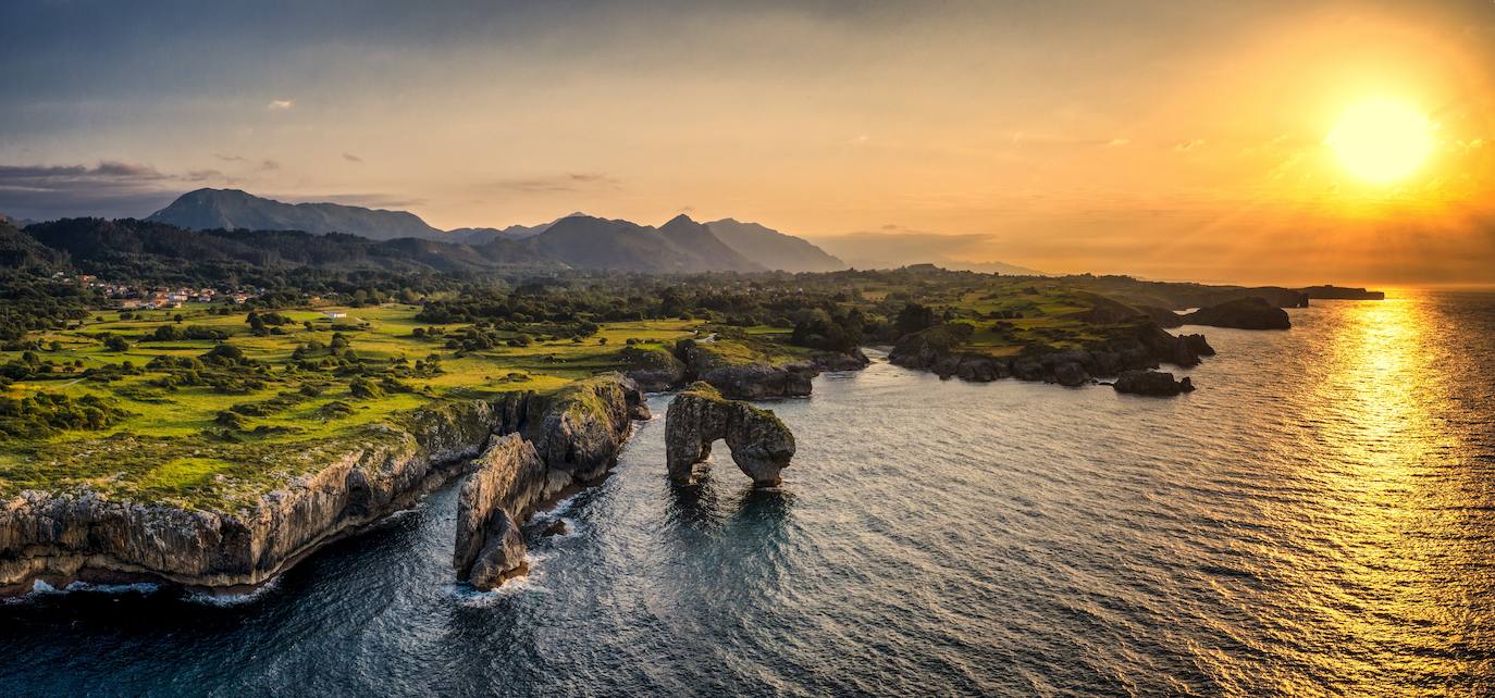 De Oriente a Occidente, entre playas y montañas, estas son algunas de las mejores escenas presentadas al concurso de fotografía 'Escenas de Asturias' de EL COMERCIO con el patrocinio de El Gaitero 