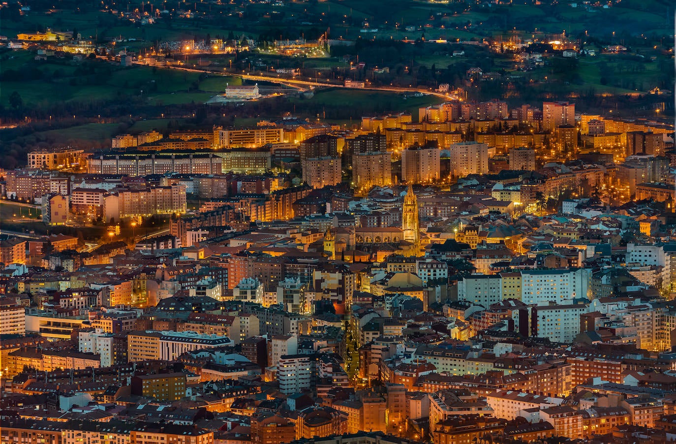 De Oriente a Occidente, entre playas y montañas, estas son algunas de las mejores escenas presentadas al concurso de fotografía 'Escenas de Asturias' de EL COMERCIO con el patrocinio de El Gaitero 