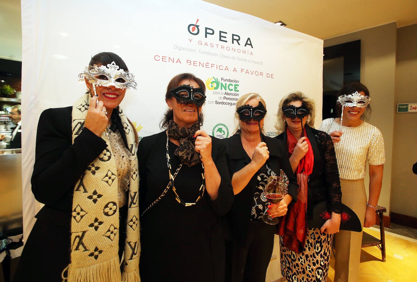 El acto se ha celebrado en el palacio d ella Zoreda. 