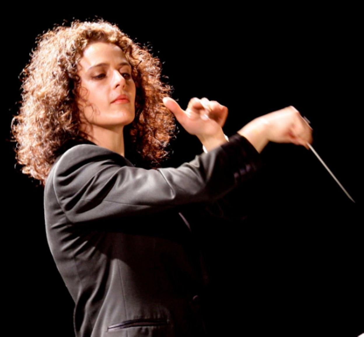 «Las niñas han de aprender que casarse no es una meta»