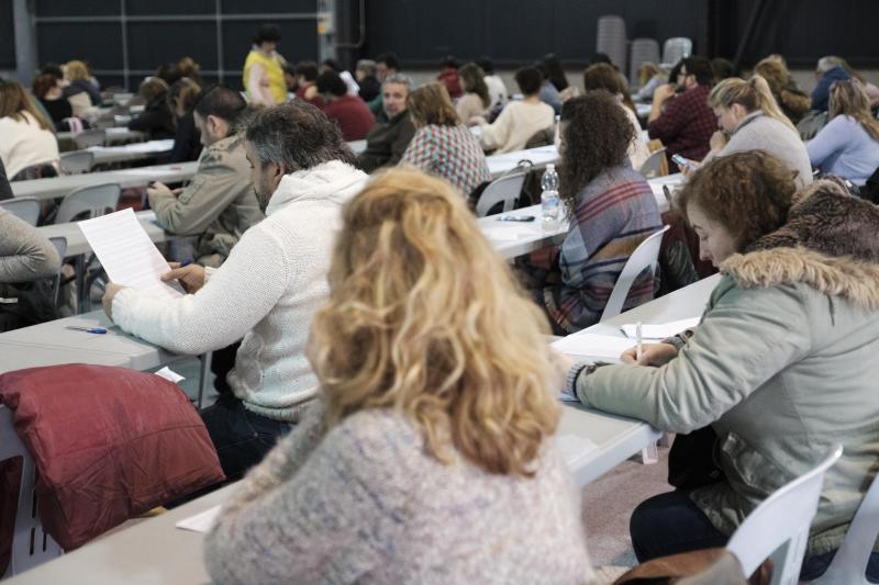 El recinto ferial Luis Adaro de Gijón ha acogido las pruebas para cubrir 166 plazas del Sespa a las que se han presentado 3.890 personas, algo más del 63% de los inscritos.