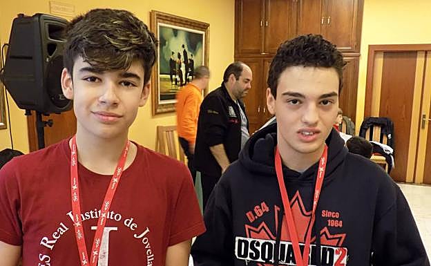 David Morán y Manuel Martínez, podio sub 16. 
