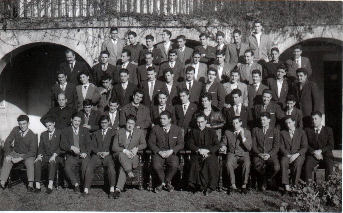 La Escuela Revillagigedo comenzó a funcionar en 1929 y en ese primer curso recibió más de 800 solicitudes 