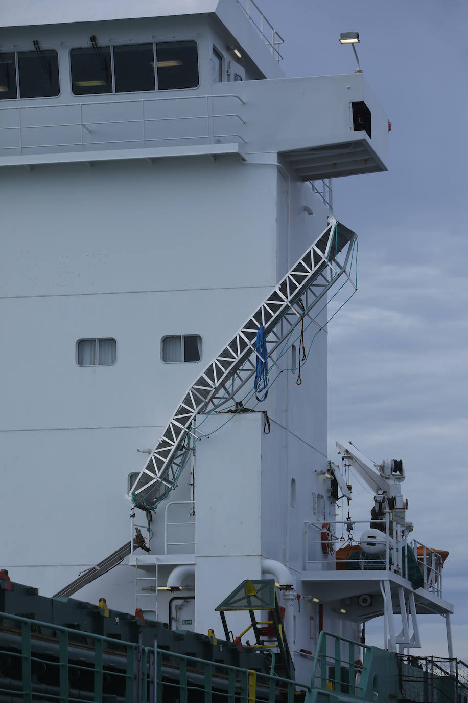 Fotos: Trabajos de reparación del &#039;Arklow Day&#039; en El Musel