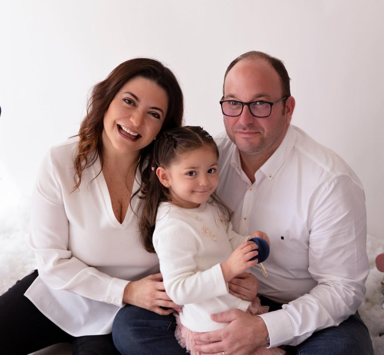 María, Roberta y Sergio. 