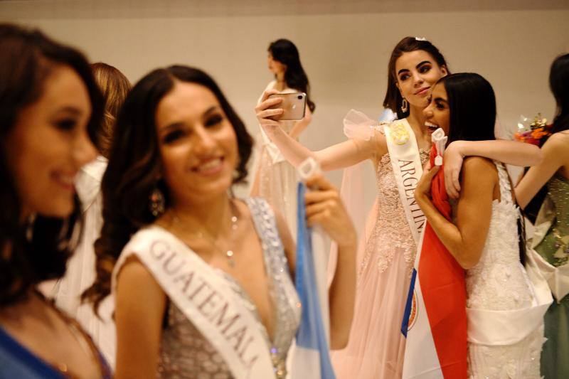 La candidata de Jamaica, Toni-Ann Singh, fue coronada hoy, sábado, como la nueva Miss Mundo 2019, en una ceremonia celebrada en la ciudad de Londres.