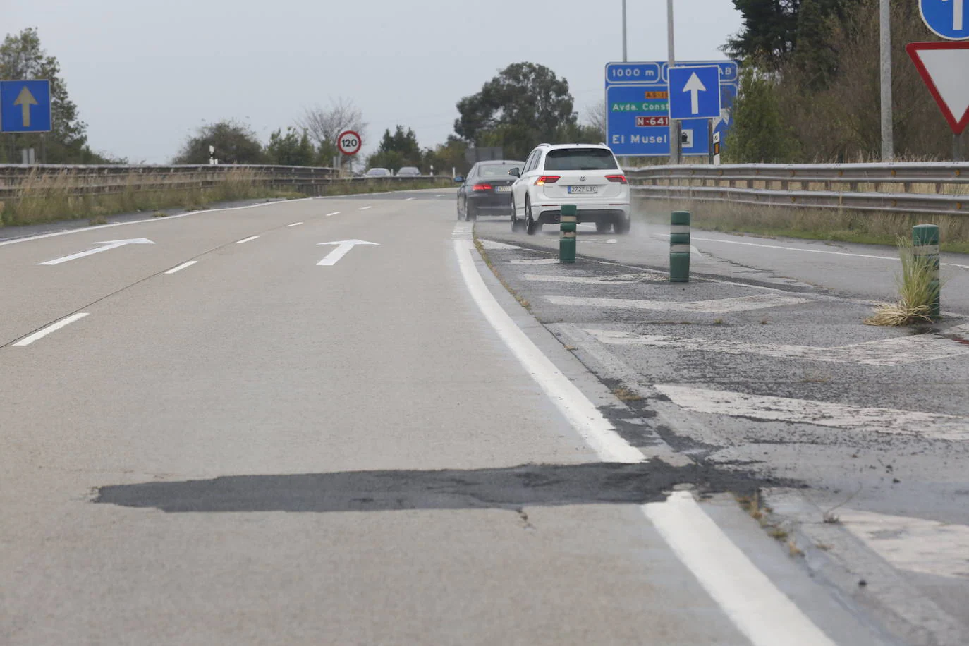 Fotos: Los baches que complican la autopista ‘Y’