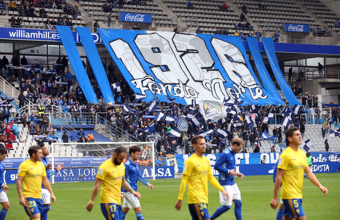 Real Oviedo 0-2 Cádiz, en imágenes