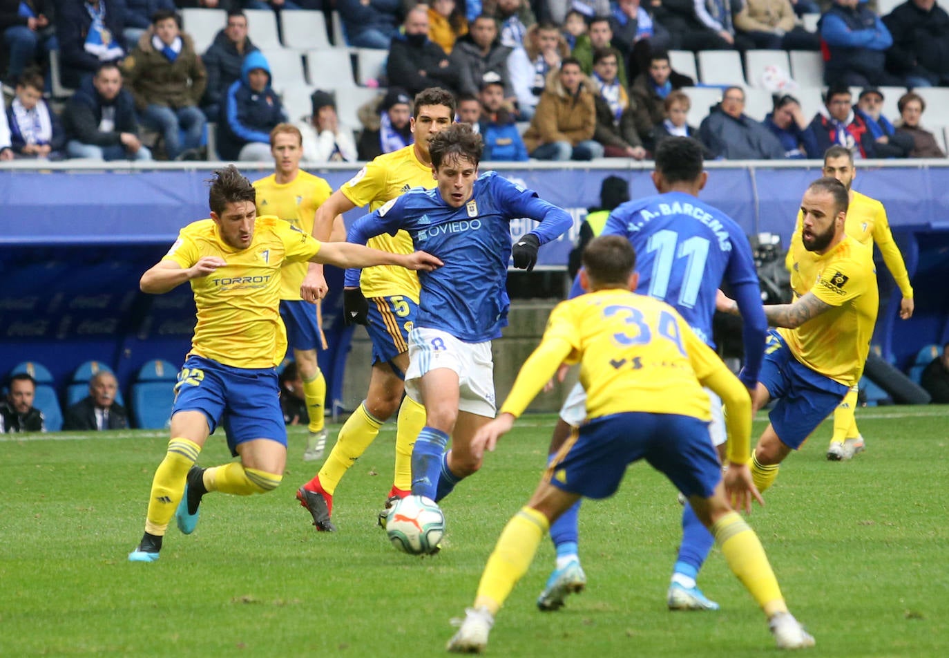 Real Oviedo 0-2 Cádiz, en imágenes