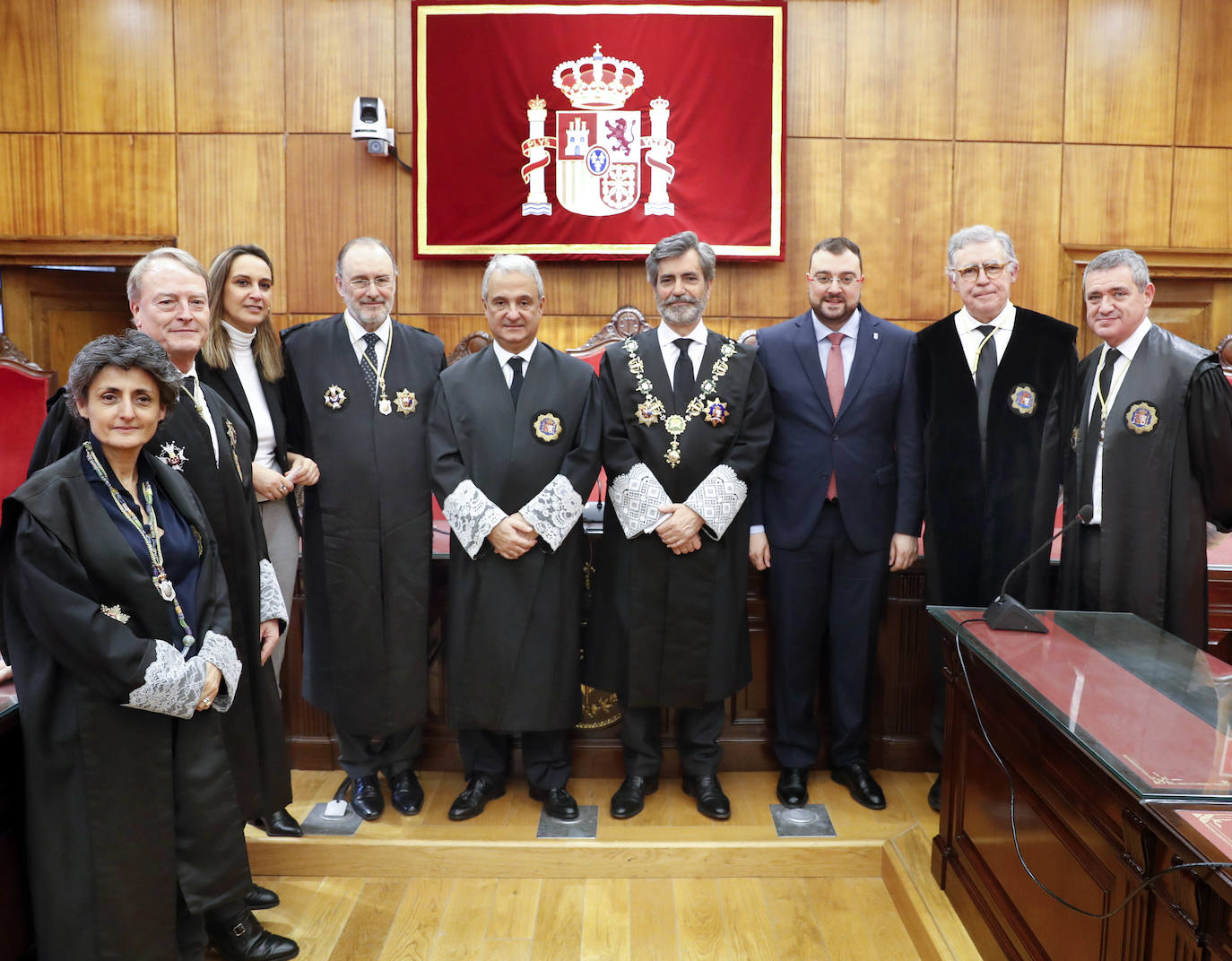 Chamorro ha asumido las riendas del TSJA en un acto celebrado este viernes en el palacio de Valdecarzana que ha estado presidido por el presidente del Tribunal Supremo y del Consejo General del Poder Judicial (CGPJ), Carlos Lesmes