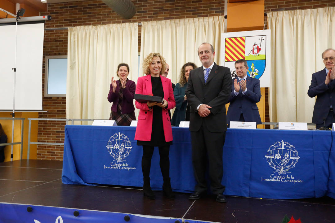 La Asociación de Alumnos del Inmaculada celebró este sábado el tradicional día del antiguo alumno, que reunió a 230 personas.