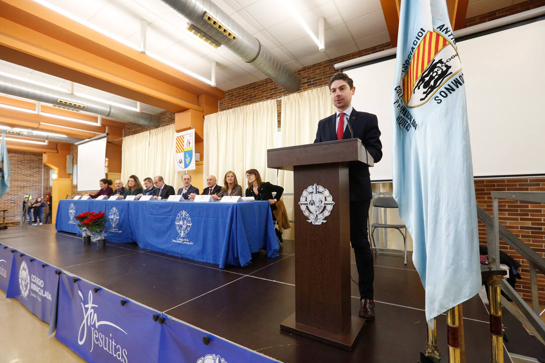 La Asociación de Alumnos del Inmaculada celebró este sábado el tradicional día del antiguo alumno, que reunió a 230 personas.