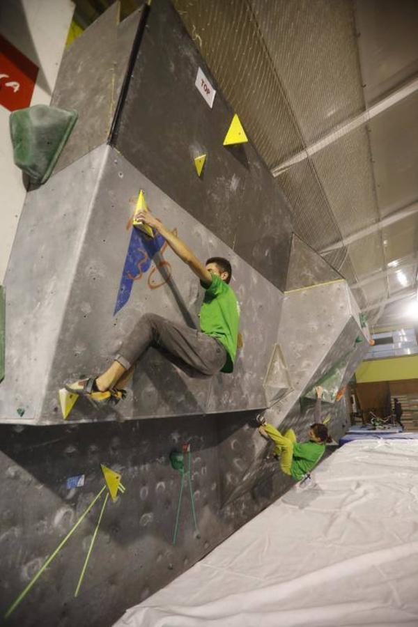 Fotos: ¿Estuviste en la final de la Copa de Asturias de escalada? ¡Búscate!