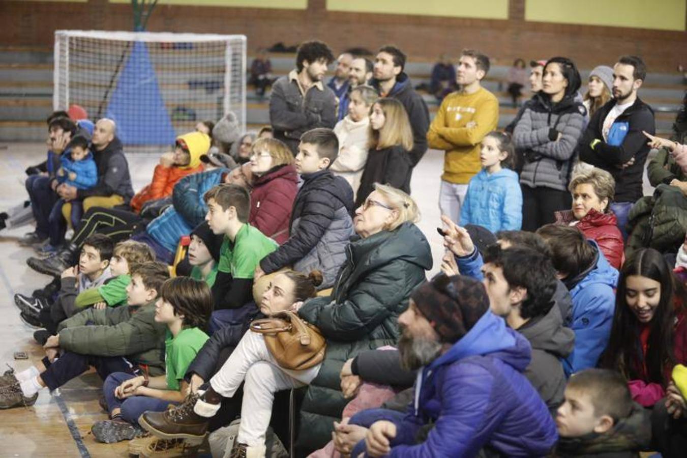 Fotos: ¿Estuviste en la final de la Copa de Asturias de escalada? ¡Búscate!