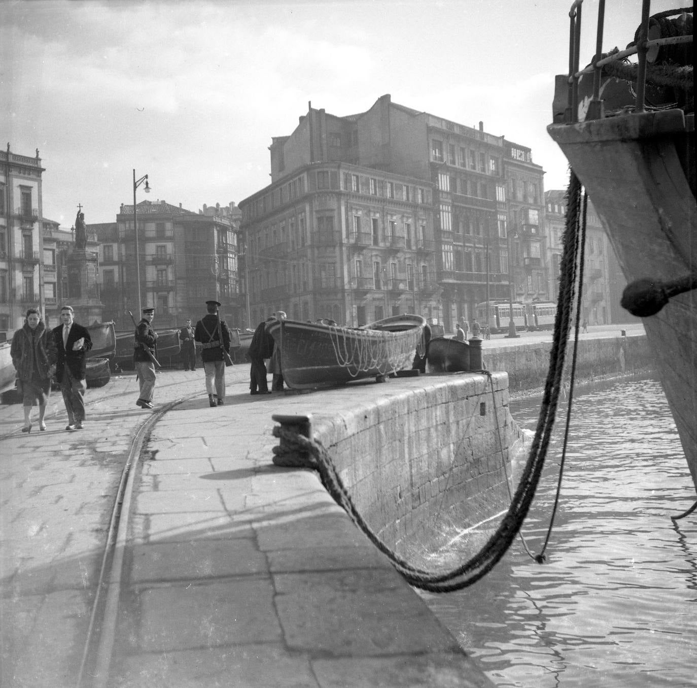 Marzo. Muelle de Oriente. 