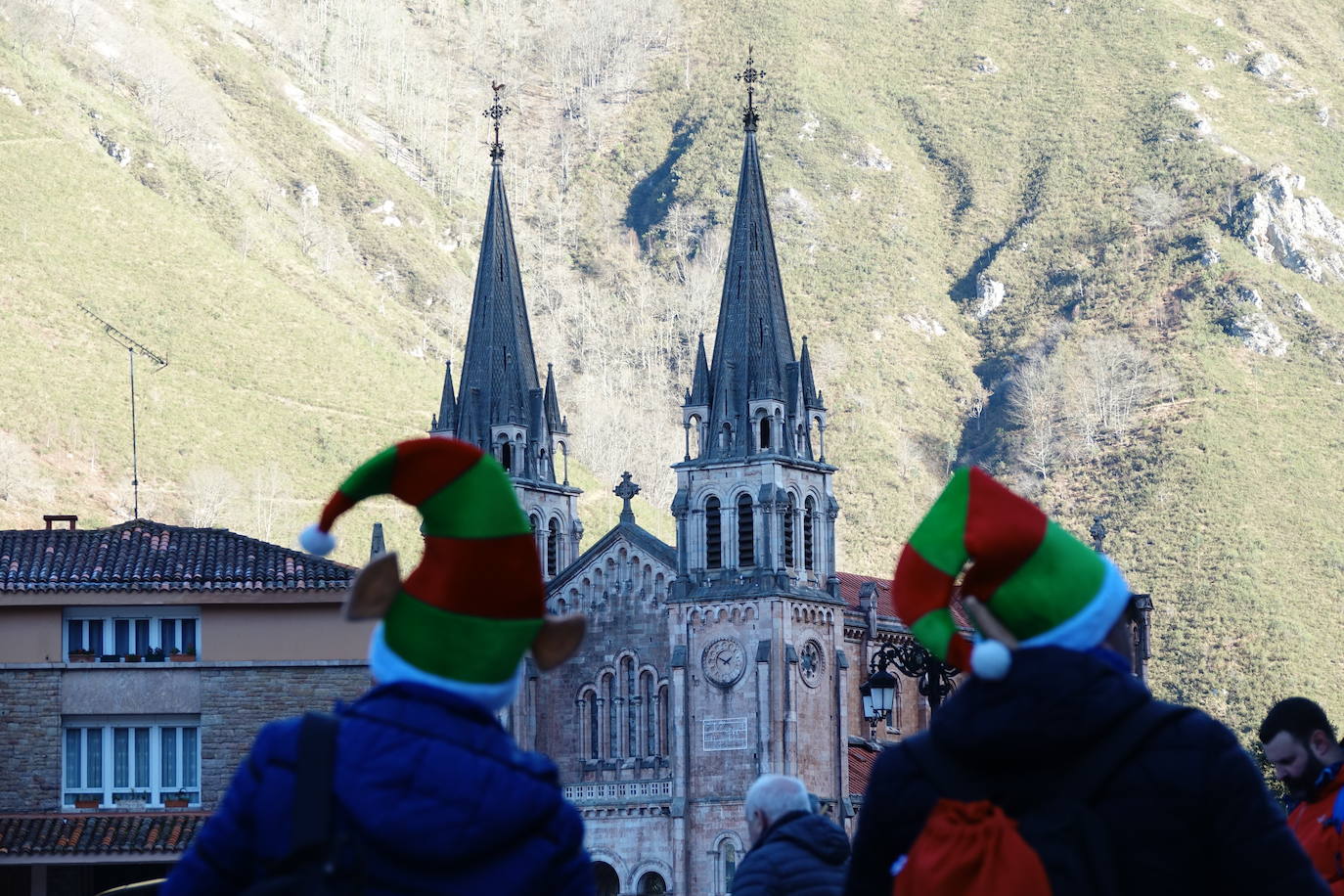 La cita solidaria se ha convertido en la más multitudinaria en la zona durante estas fechas de Navidad. 