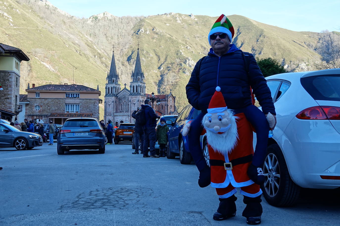 La cita solidaria se ha convertido en la más multitudinaria en la zona durante estas fechas de Navidad. 