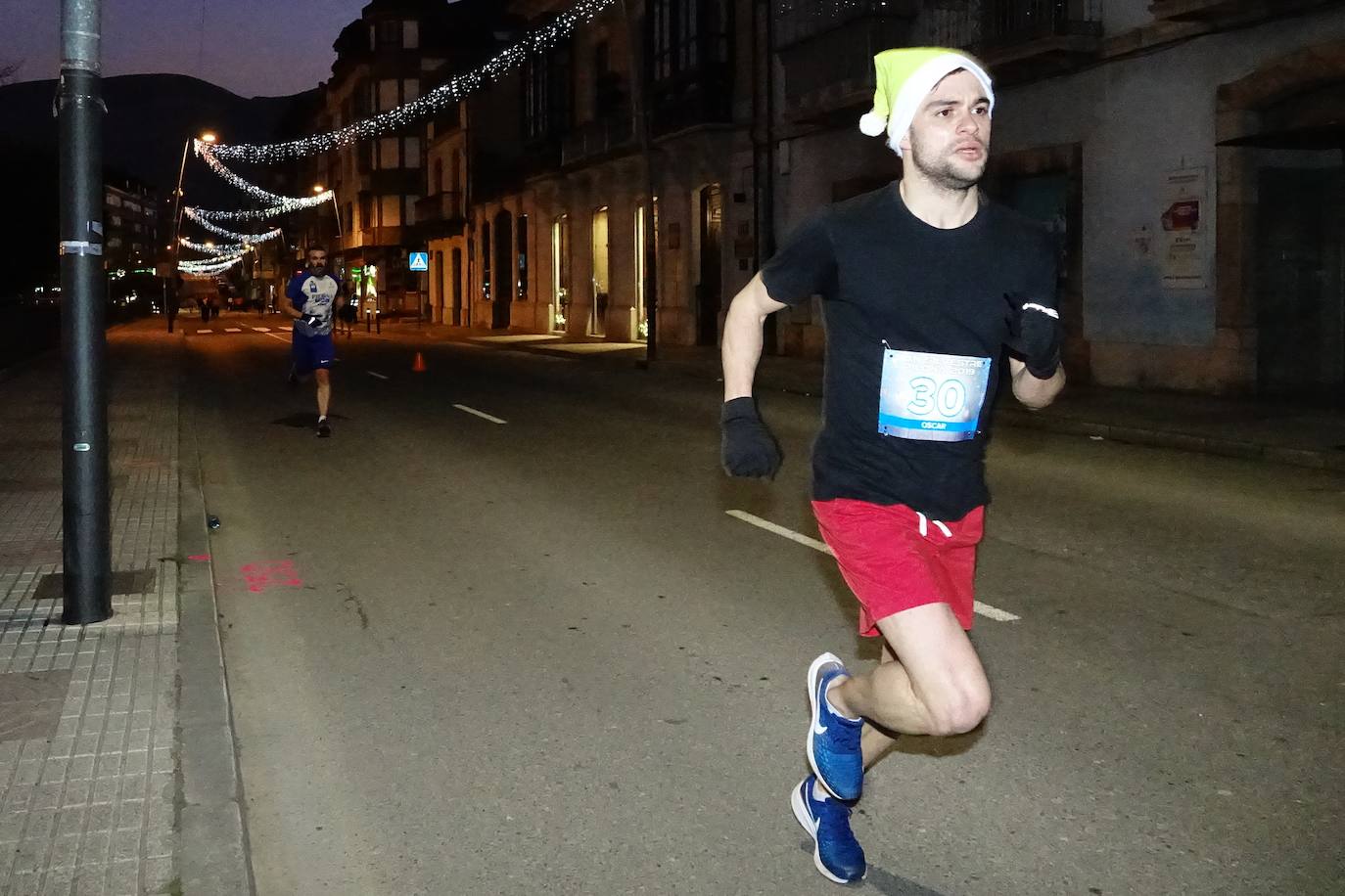 Tras él cruzaron la meta Pablo Alonso Villa y José Miguel Redondo Corrales. En categoría femenina, los tres primeros puestos fueron para Beatriz Valiente Vena, Patricia Álvarez Pérez y Laura Menéndez Rodríguez- Noriega.