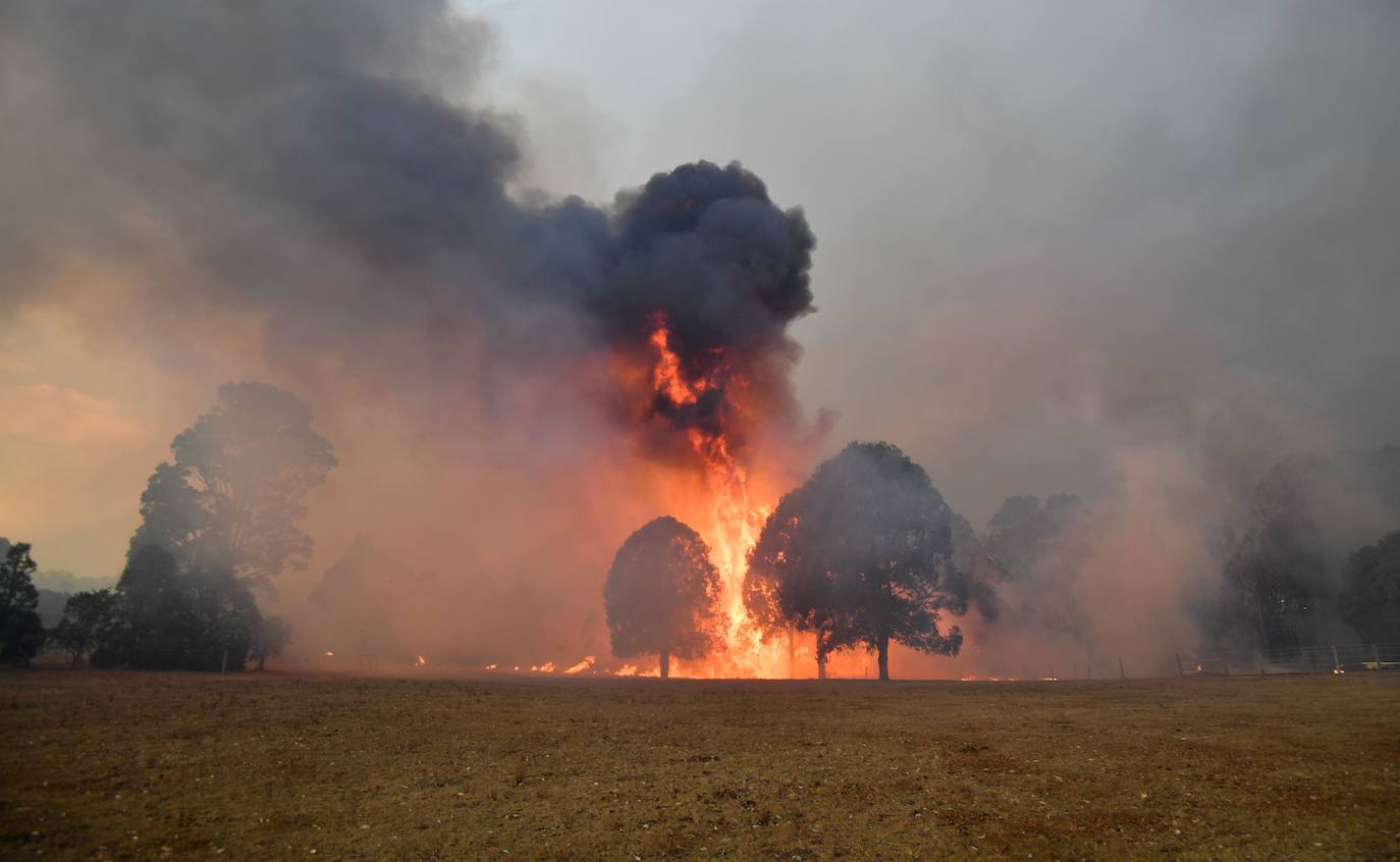 Los incendios han dejado este martes al menos dos muertos y cinco desaparecidos