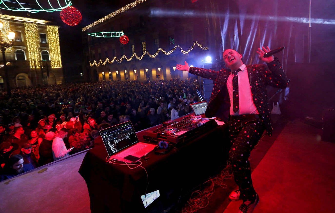 La salud y el ascenso del Sporting los deseos más repetidos 