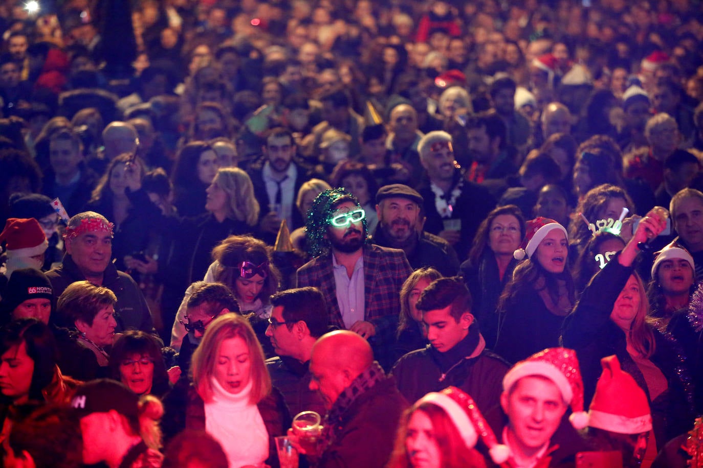 La salud y el ascenso del Sporting los deseos más repetidos 