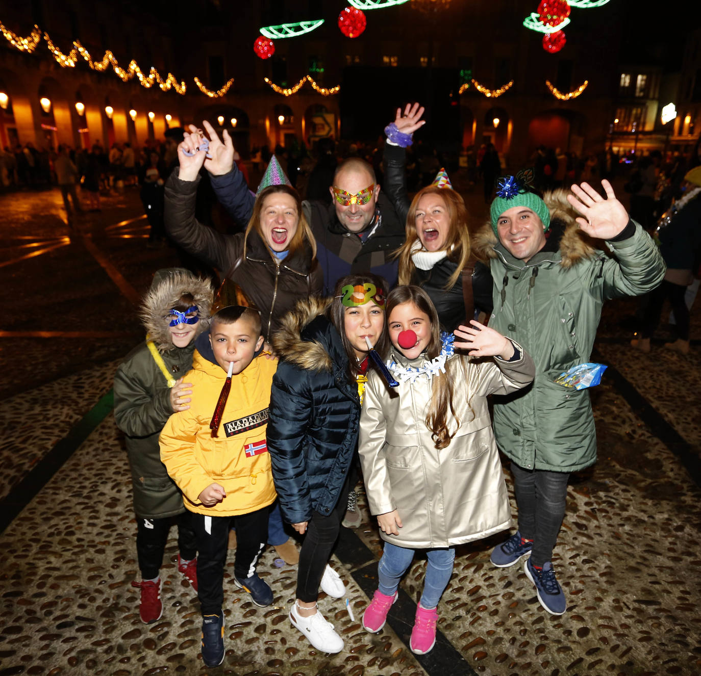 La salud y el ascenso del Sporting los deseos más repetidos 